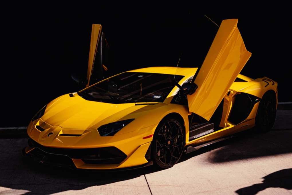 Explore Some Of The Crazy Luxury Supercars Here